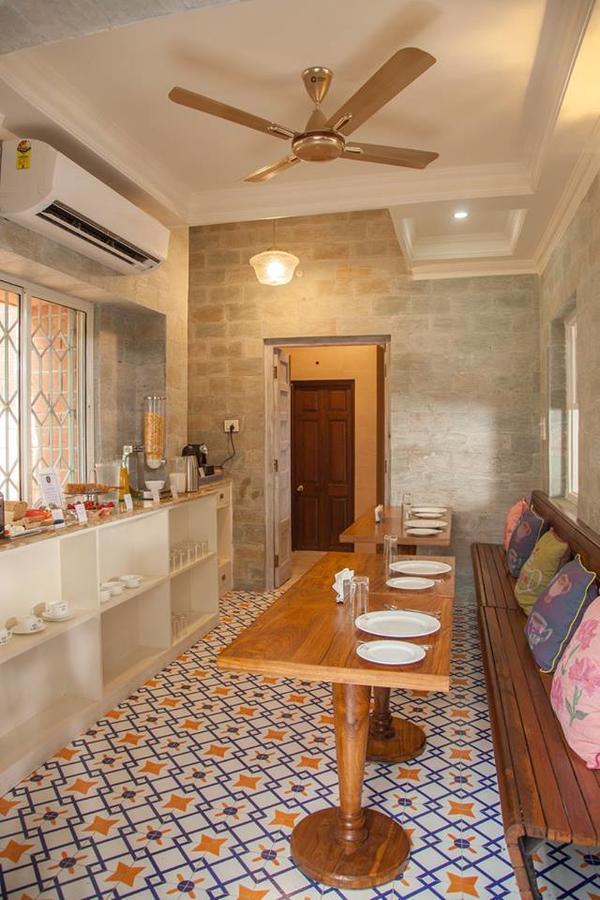 Bed and Breakfast The Ivy House Calcuta Exterior foto